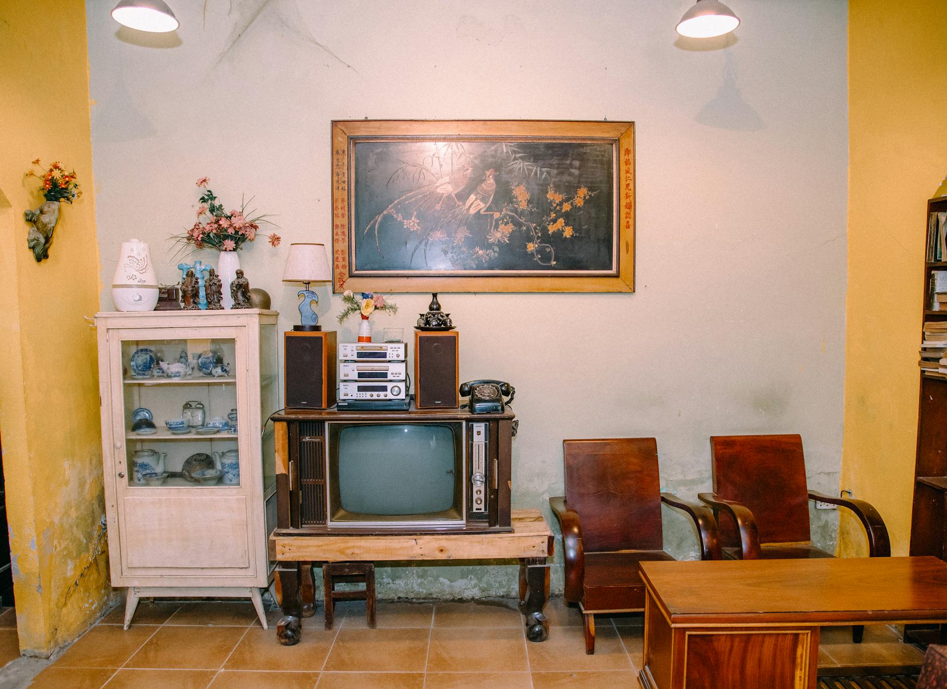 Boost your home’s chic factor with furniture from Produit Intérieur Brut!