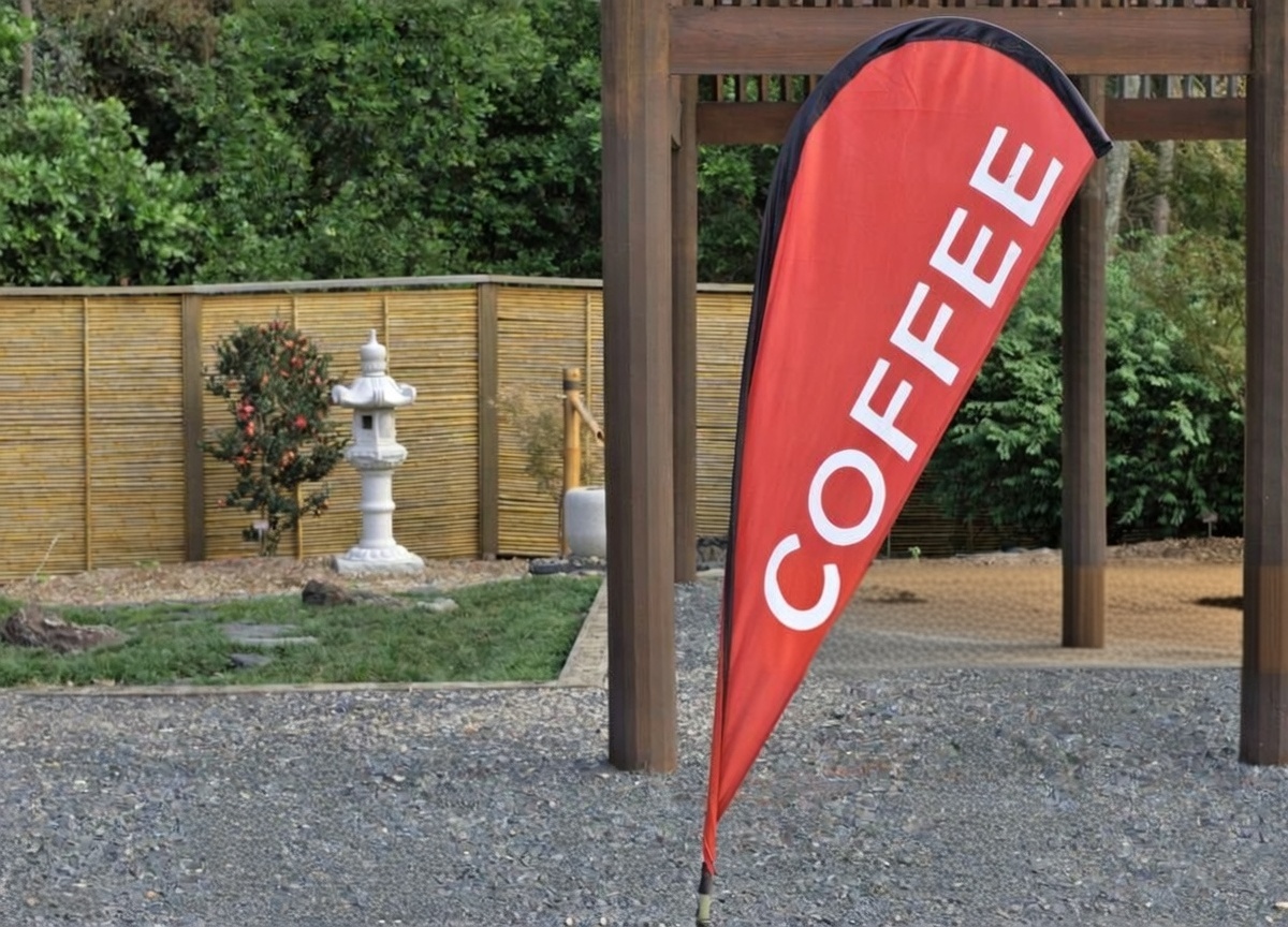 Vous êtes à la recherche d’un drapeau publicitaire ?