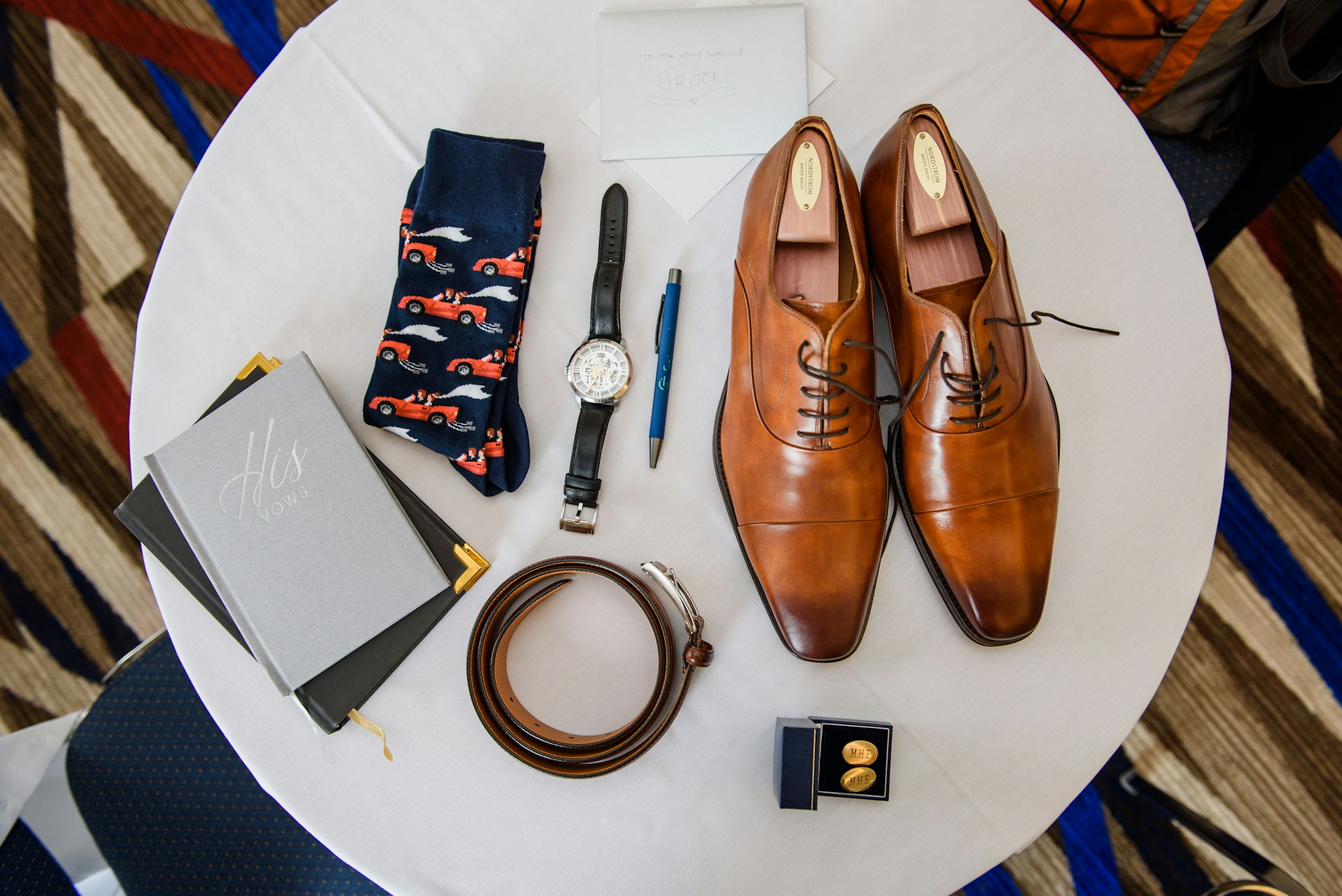 Accessoires messieurs pour un mariage ? Allez sur La Belle & le Barbu.com !
